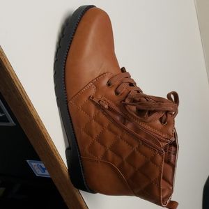 Tan ankle combat boots